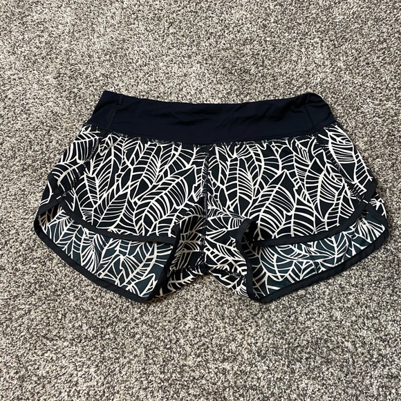 🍁50% Off Sale 🍁 Lululemon Run: Speed Short *2-way Stretch - Picture 7 of 11